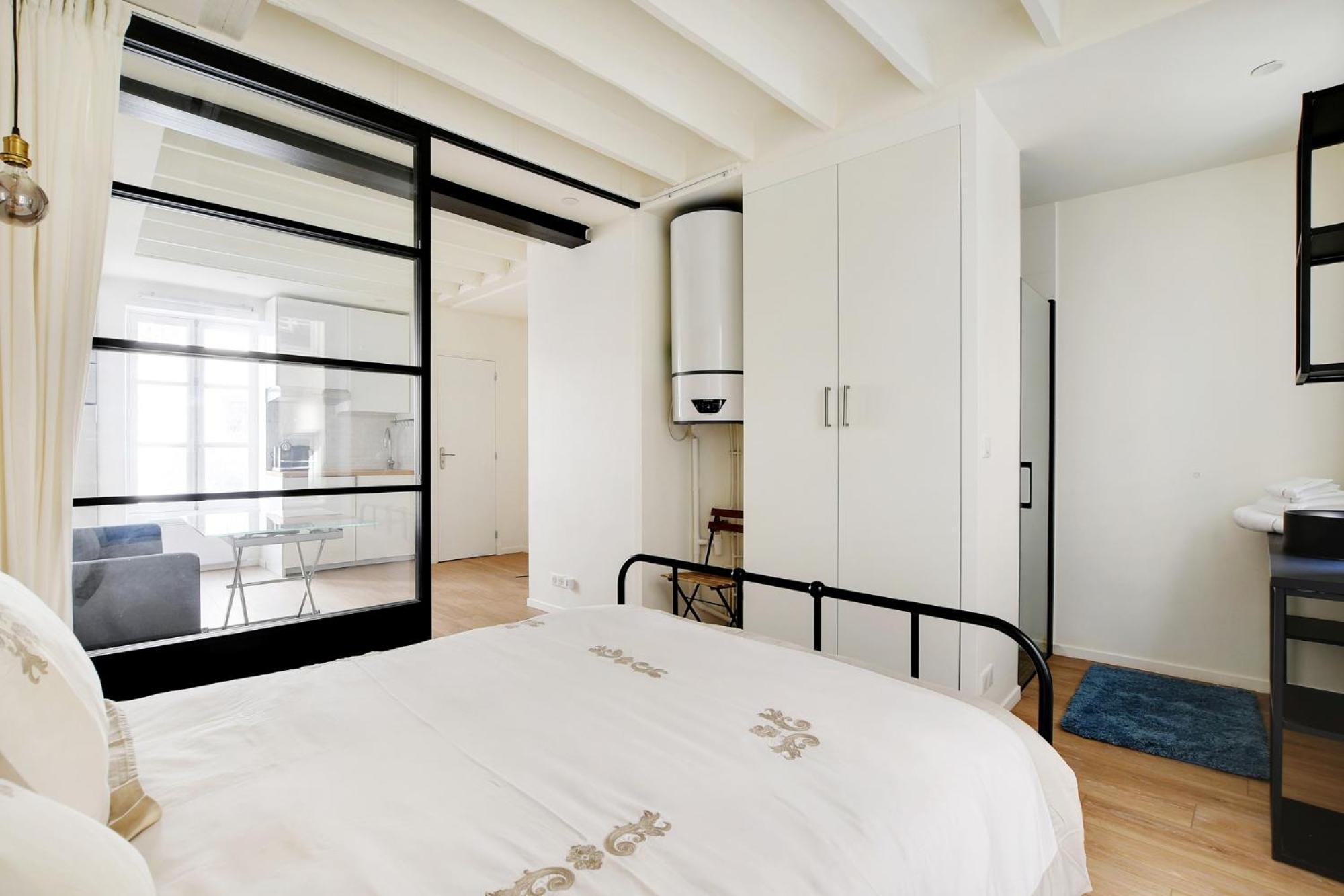 Invalides - Tour Eiffel Apartment Париж Екстериор снимка